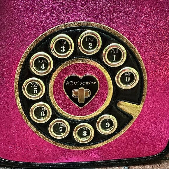 Betsey Johnson Kitsch phone Retro metallic crossbody Bag - Picture 7 of 13